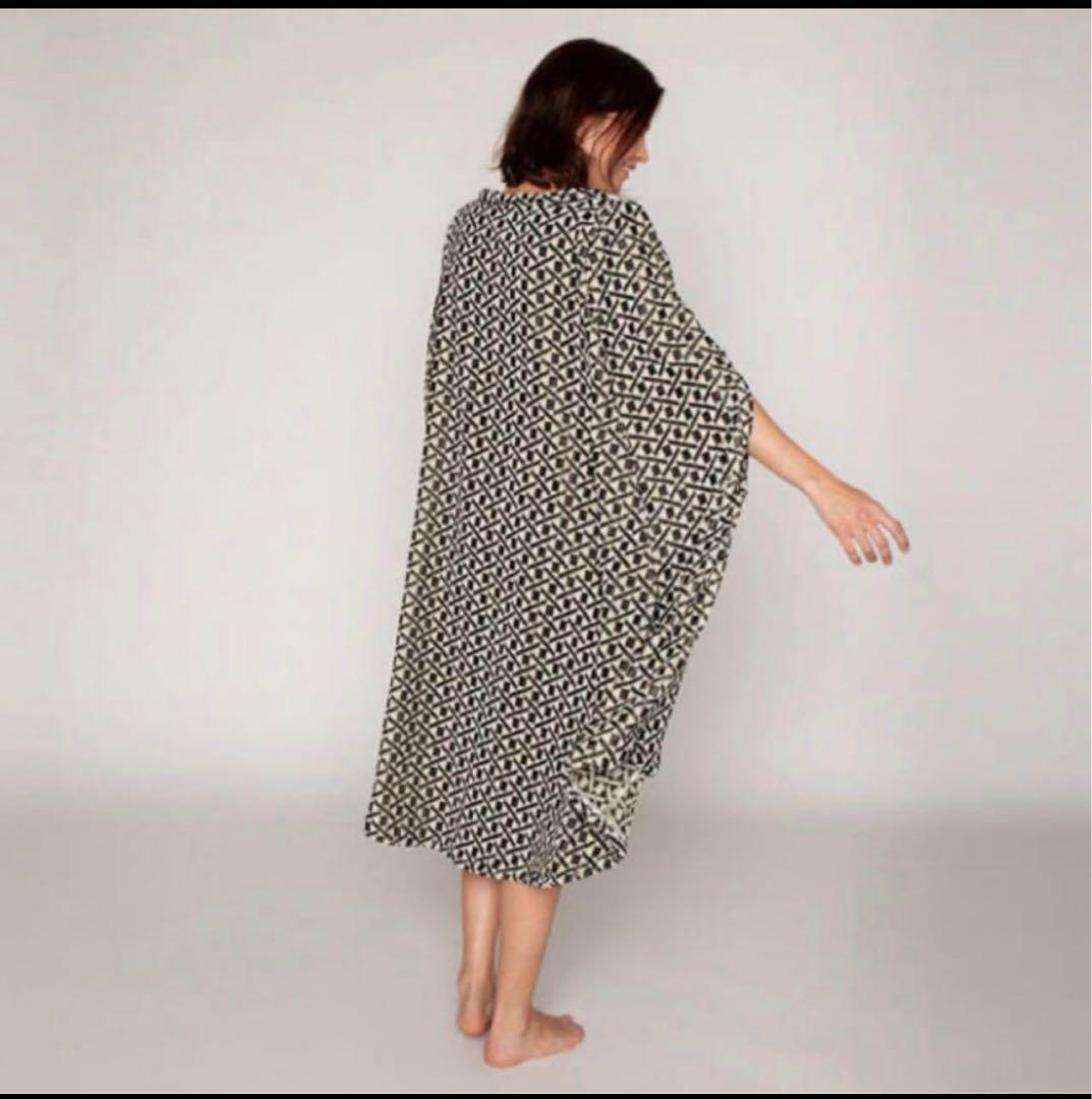 Seea　厚手　ポンチョ