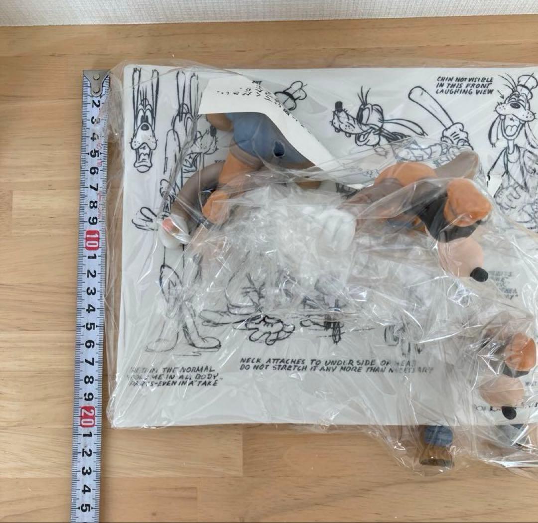 【未使用】グーフィー モデルシートフィギュアシーン限定モデル／陶器製／箱付き