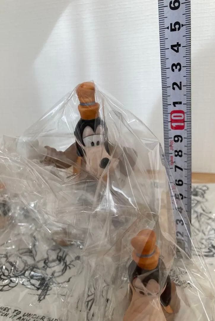 【未使用】グーフィー モデルシートフィギュアシーン限定モデル／陶器製／箱付き