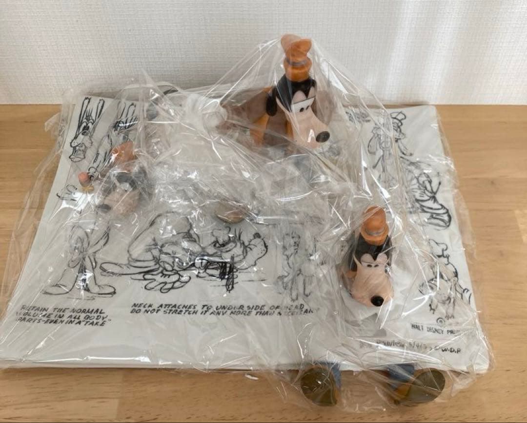 【未使用】グーフィー モデルシートフィギュアシーン限定モデル／陶器製／箱付き