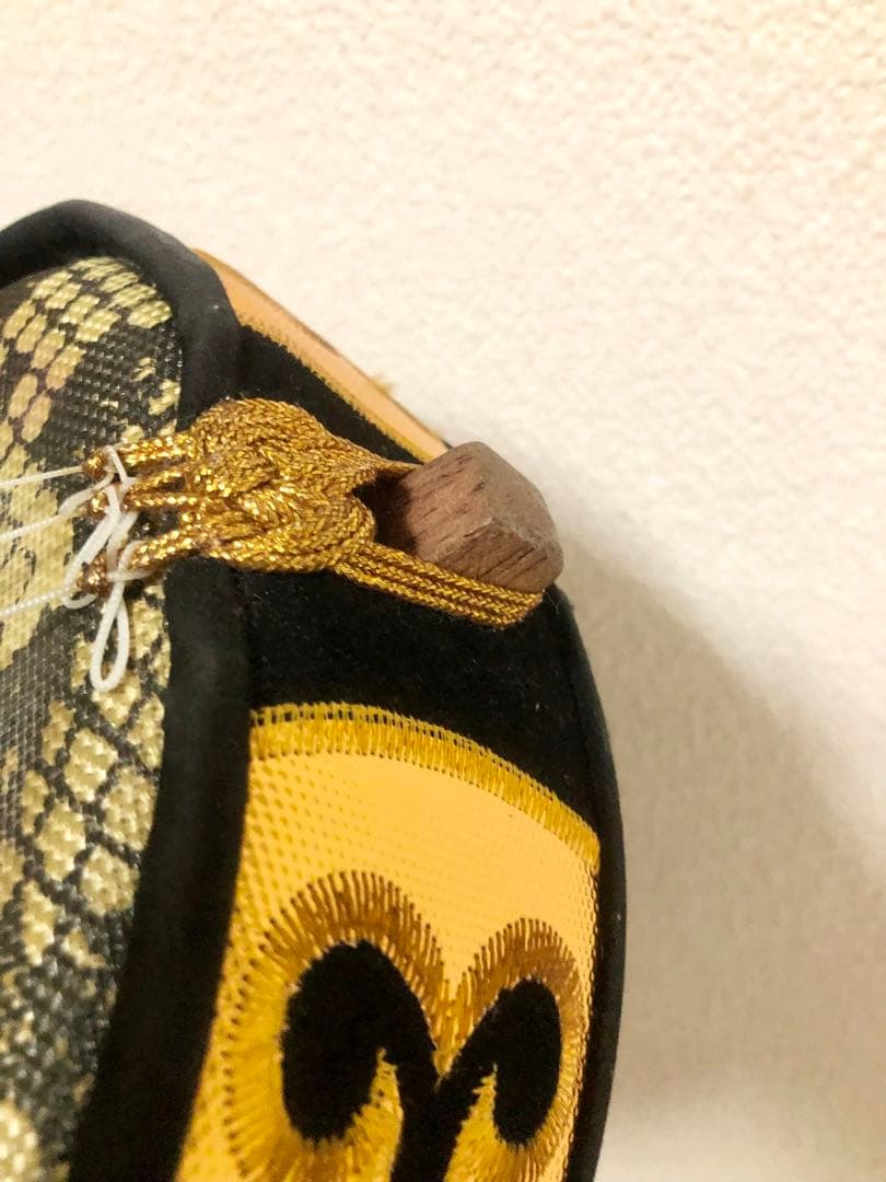 k*k様 小ぶりの三線　全長70cm 珍品？　沖縄楽器