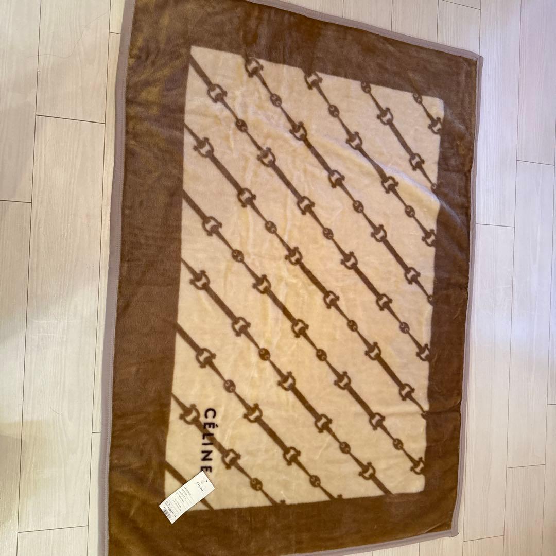 セリーヌ ブランケット　毛布。新品。未使用。タグ付き。