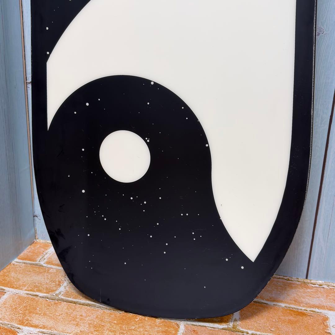 美品 BATALEON バタレオン BLOW 153cm スノボー ボード