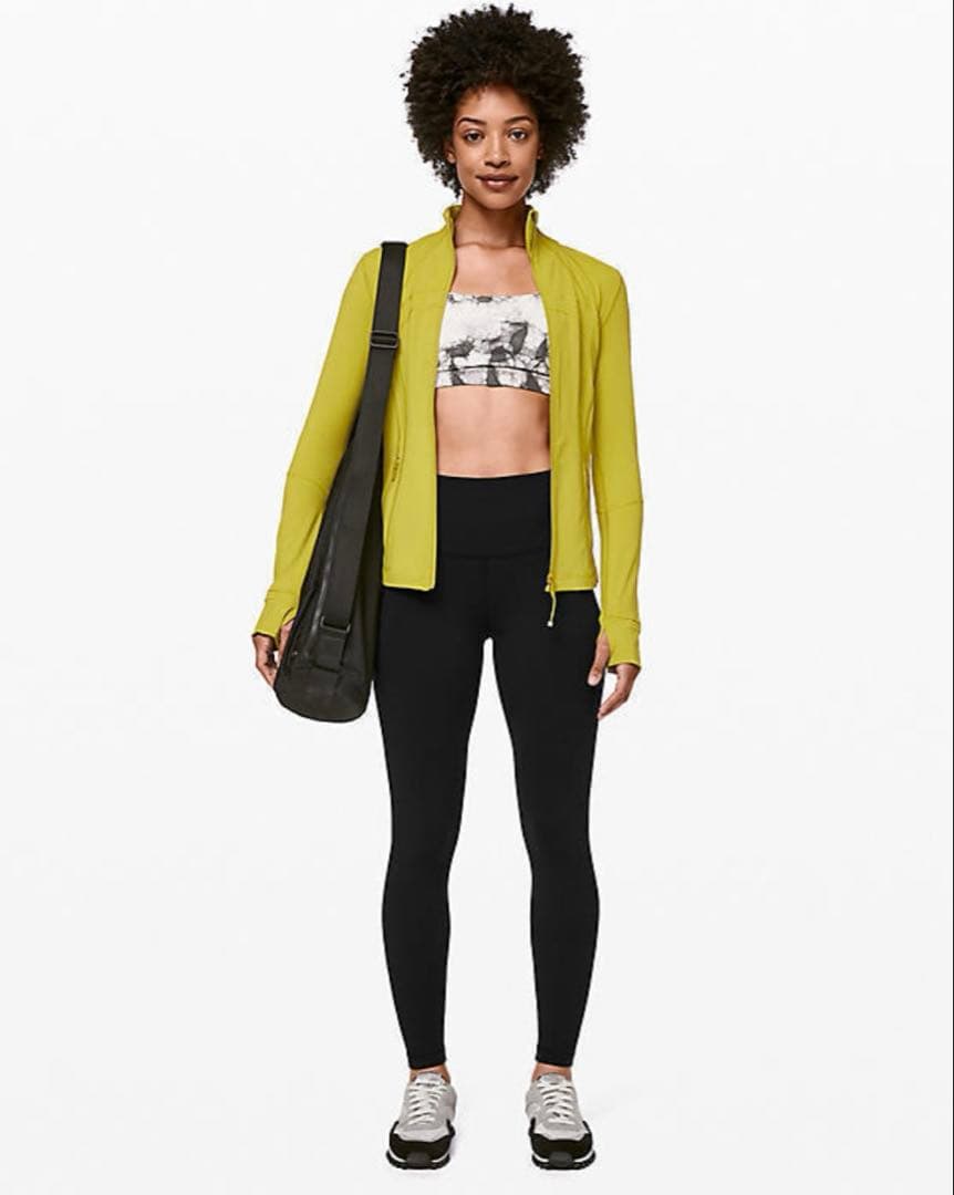 ルルレモン　新品未使用　ブラックレギンス　丈長サイズ4