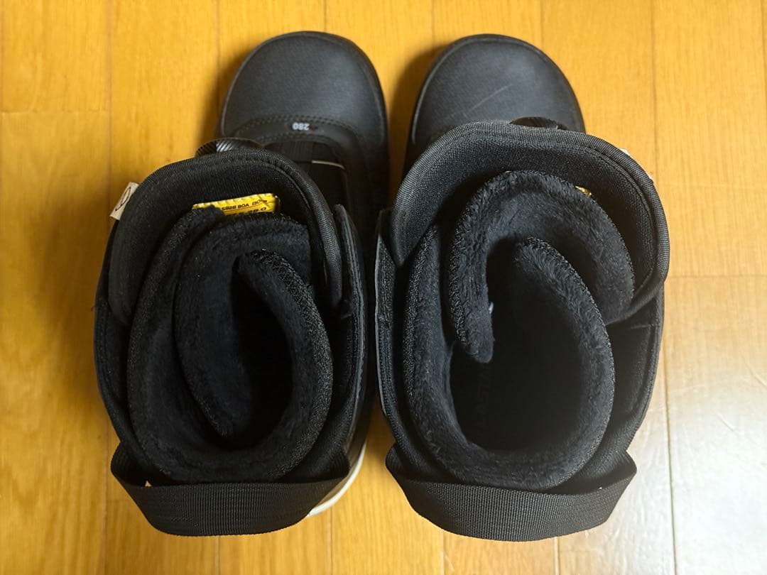 美品 LASTARTS スノーボードブーツ ブラック 28cm