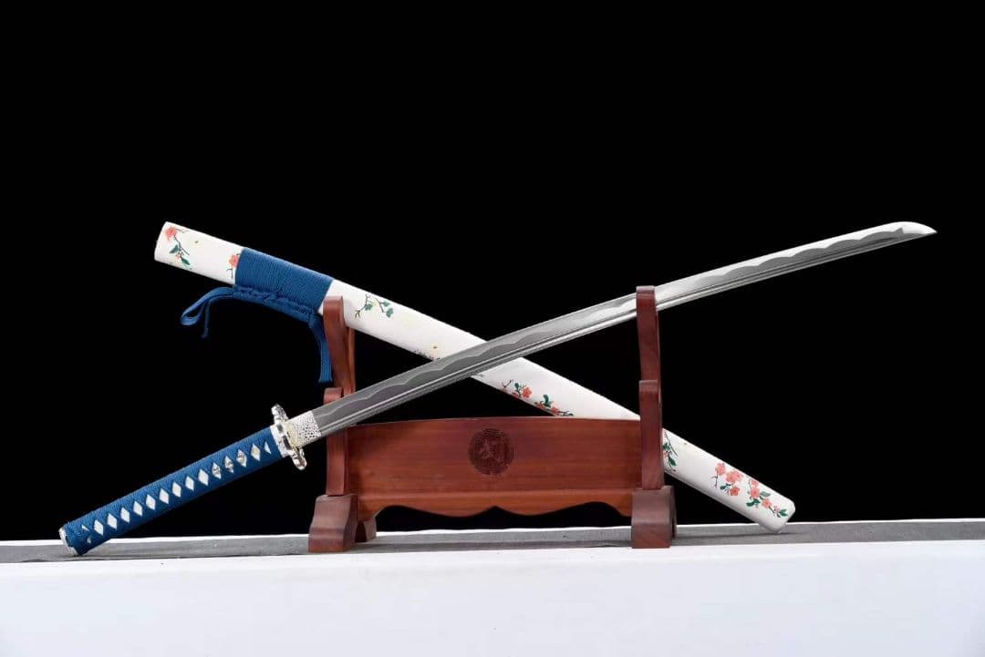 【スズラン】古兵器 武具　刀装具　日本刀　模造刀 居合刀