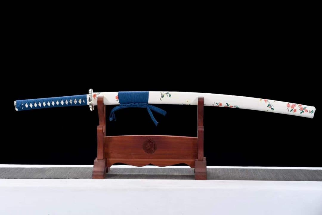 【スズラン】古兵器 武具　刀装具　日本刀　模造刀 居合刀