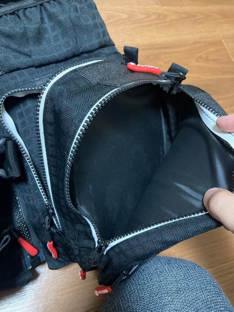 MAZUME EXTRACOMPLEXブラックライフジャケットロッドホルダー付き