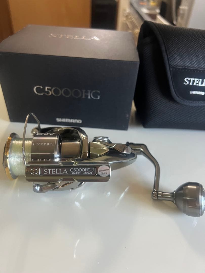Shimano Stella C5000HG リール 専用ケース付き