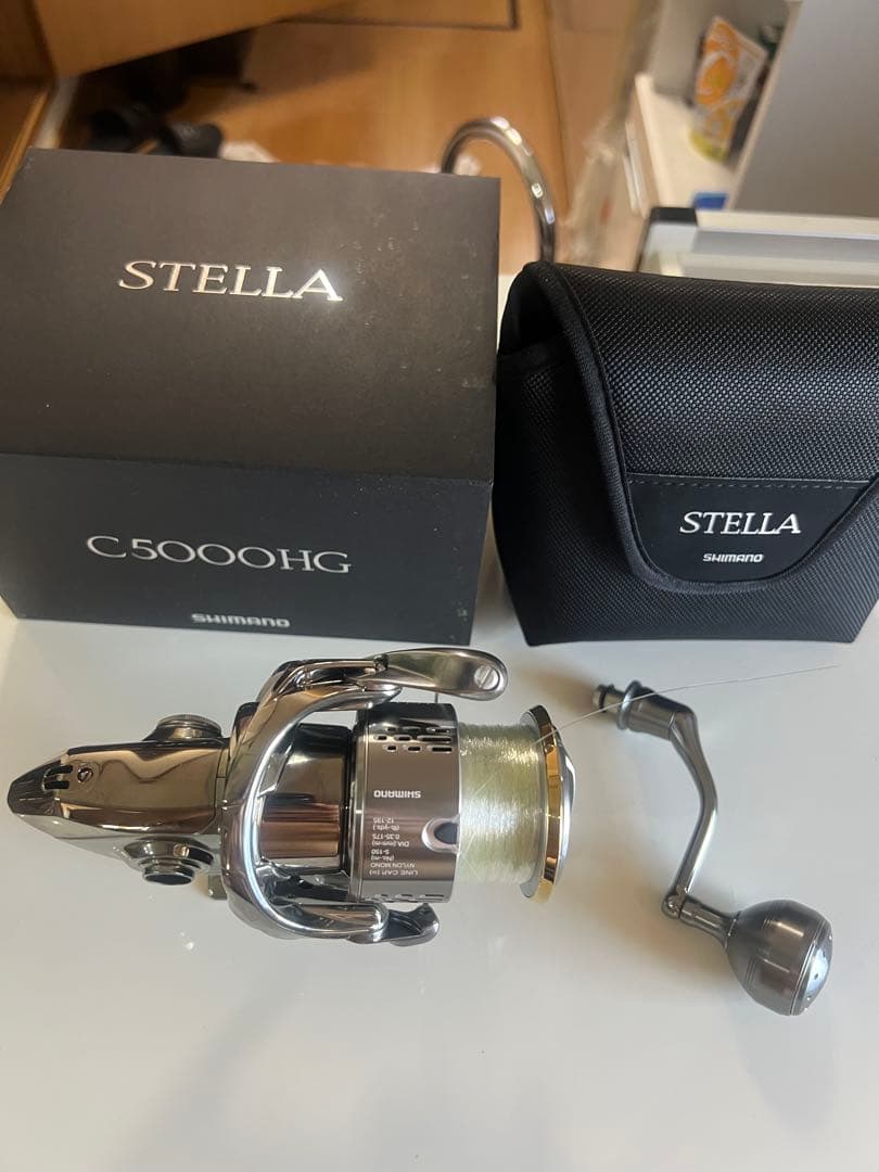 Shimano Stella C5000HG リール 専用ケース付き