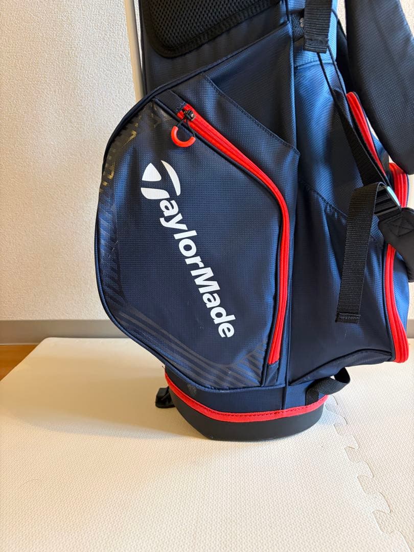 TaylorMade キャディバッグ ネイビー/レッド（1/27まで公開）