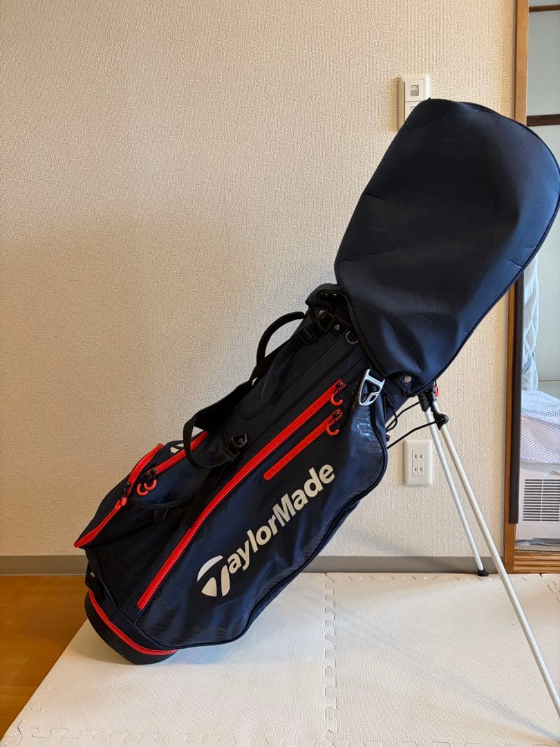 TaylorMade キャディバッグ ネイビー/レッド（1/27まで公開）