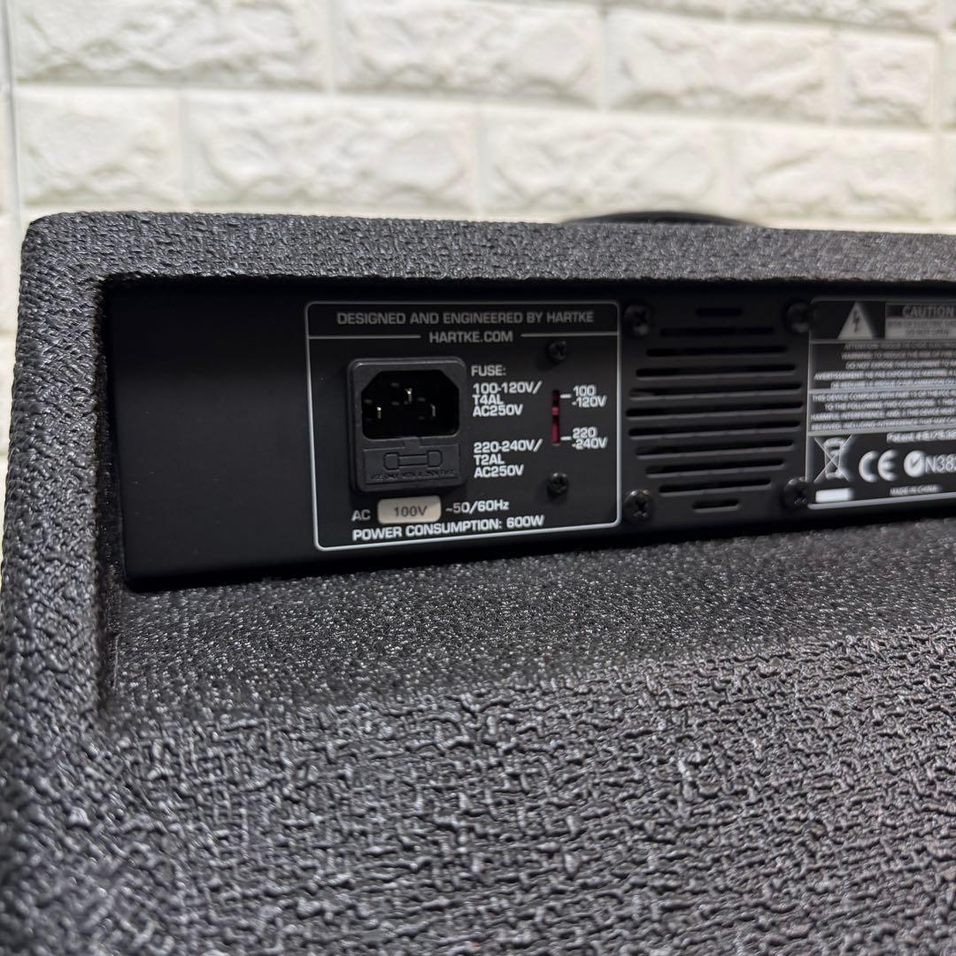 極上品　Hartke KB15 ベースアンプ 圧倒的出力　軽量　動作良好