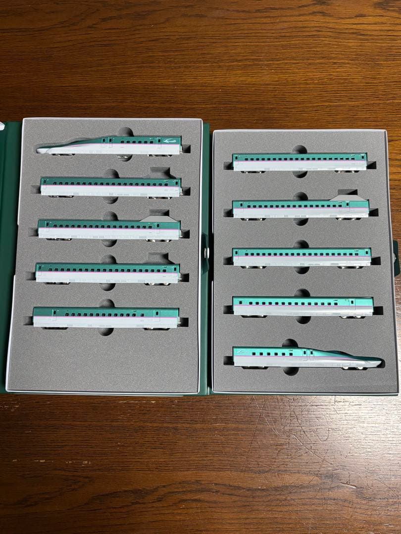 ［新品未使用］KATO E5系 新幹線 はやぶさ 10両