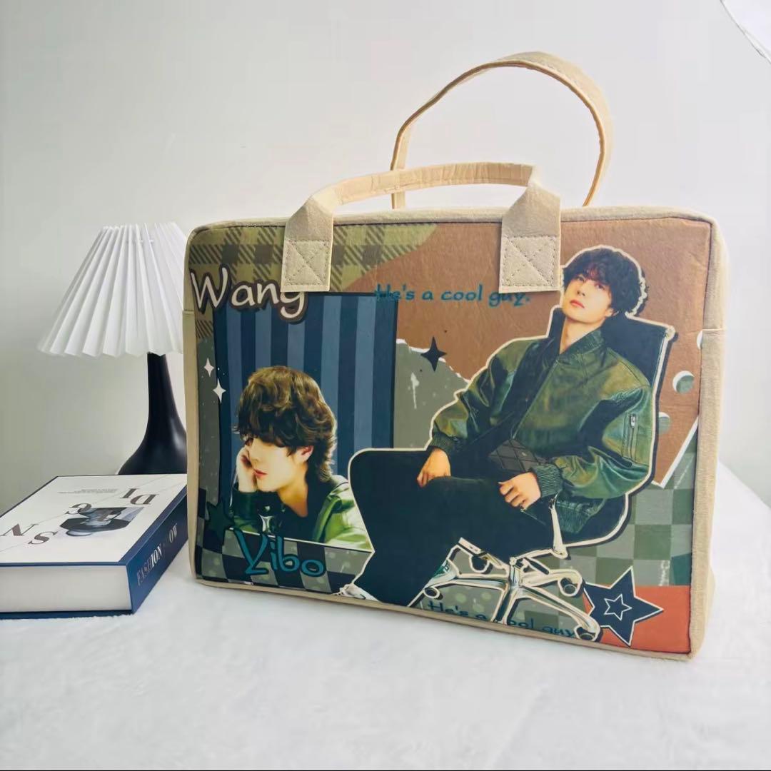 王一博 衣物収納袋&旅行用フェルトバッグ　バッグ❣️5点セット確認用❣️0119