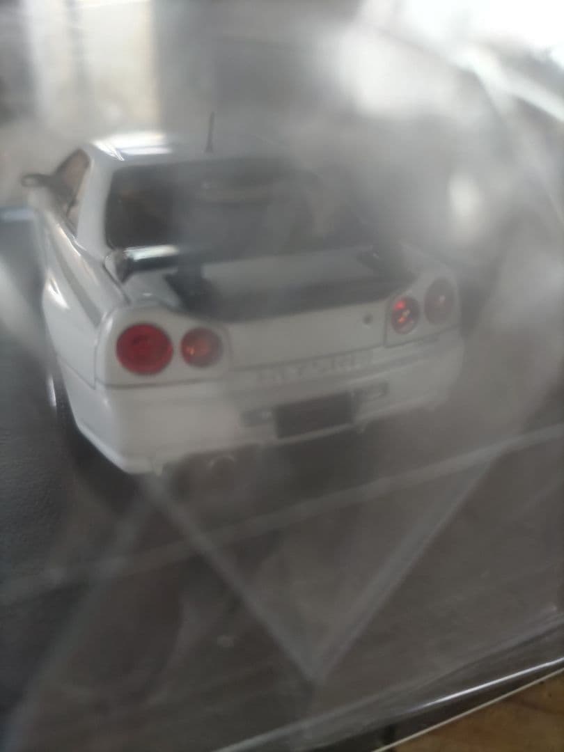 新品未開封　スカイラインGT-Rマインズ（R34）イグニッションモデル　1/43