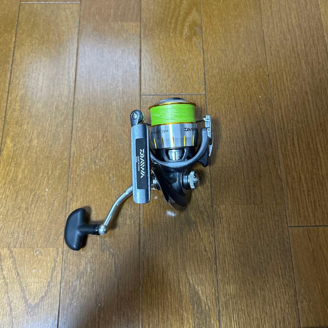 VANQUISH スピニングリール グリーン