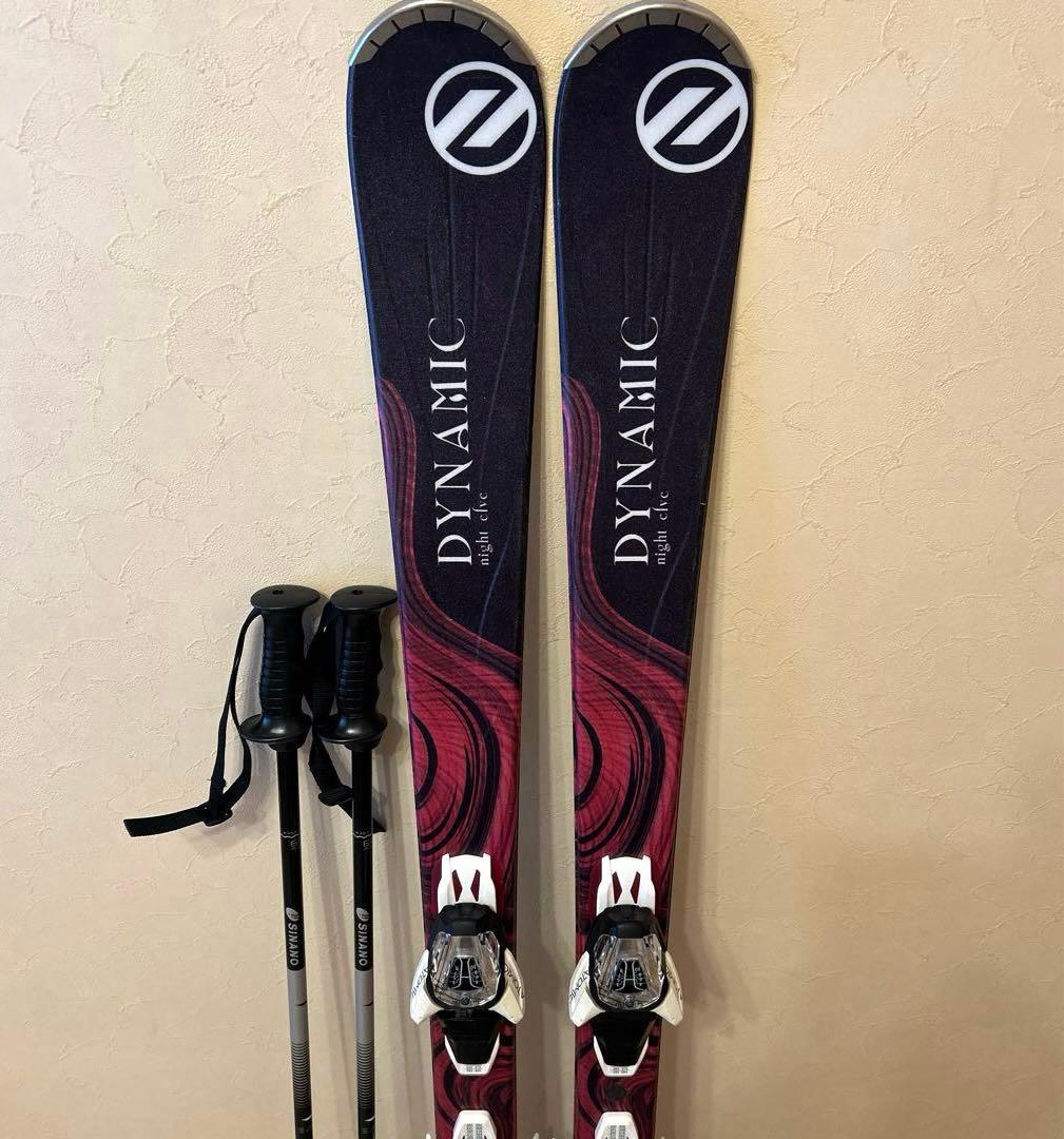 ◾️カービングスキーセット　スキー板146㎝　ブーツ24㎝　レディース用　女性用