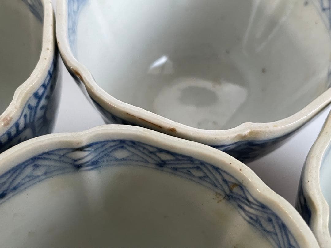 骨董　アンティーク　古伊万里　染付　蛸唐草文様　蕎麦猪口　輪花縁　カップ　5客