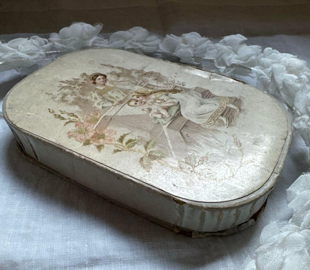 フランスアンティーク　ドラジェボックス　紙箱　菓子箱