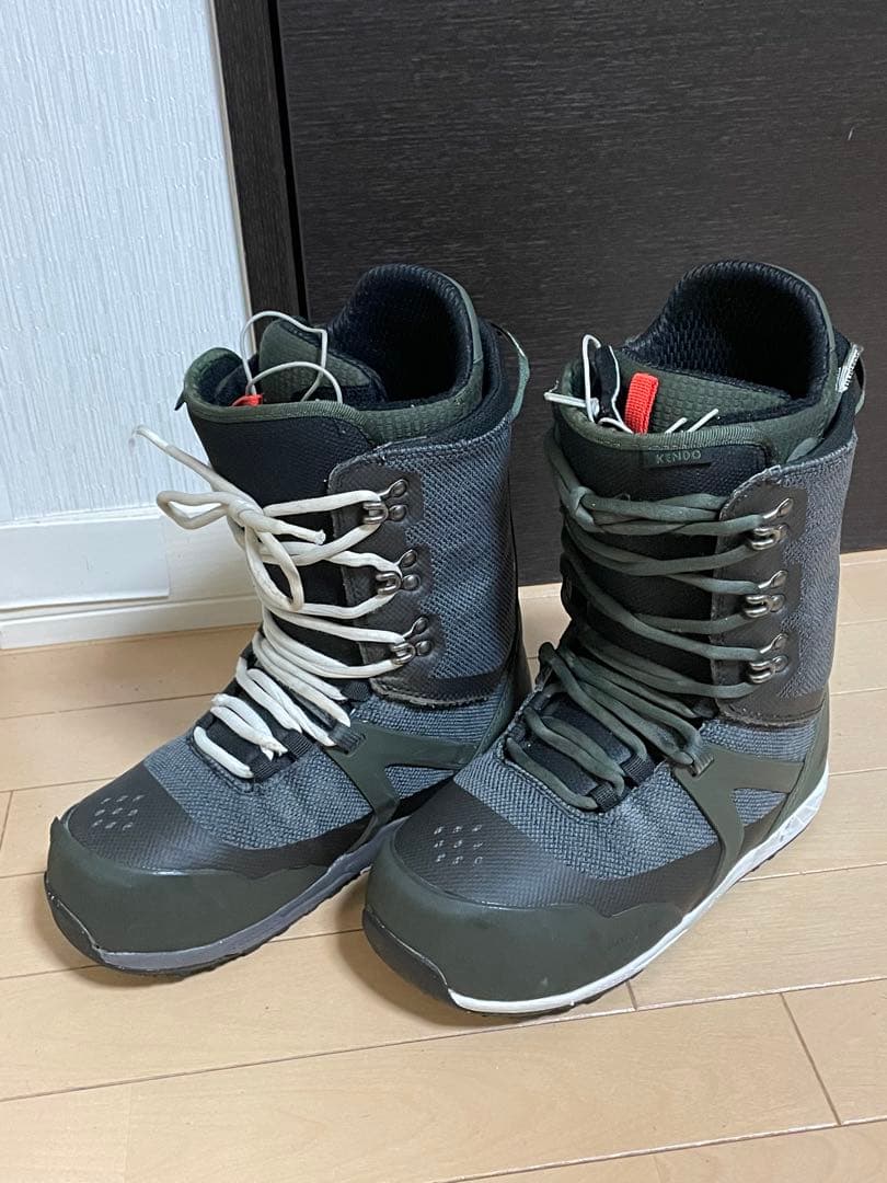 Burton スノーボードブーツ　kendo 25.5