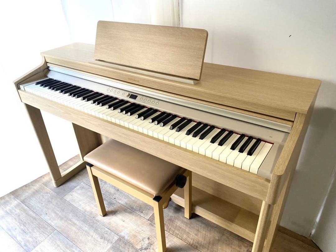 木目がきれいなナチュラルカラー♪Roland RP701 電子ピアノ
