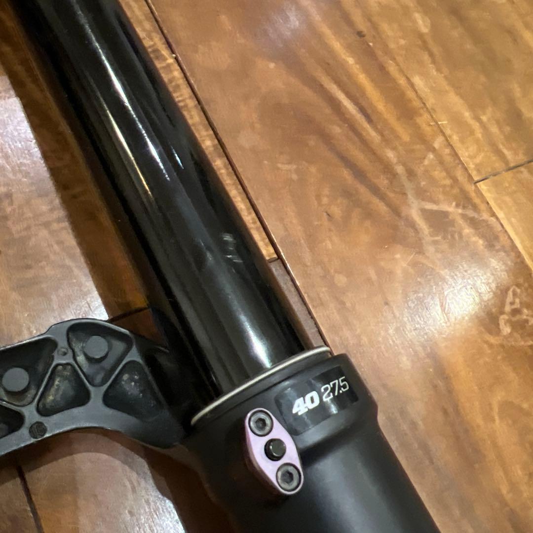 fox 40 27.5 フロントフォーク　サスポンプ付き