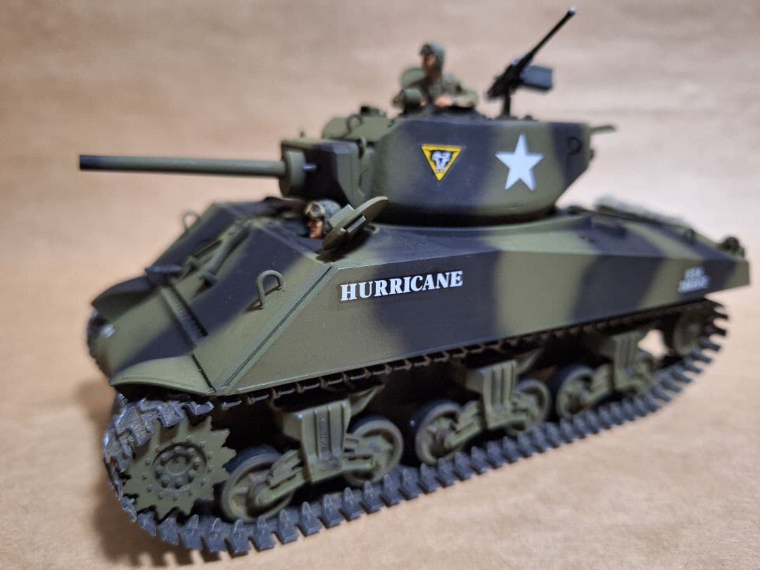 ソビエト重戦車 KV2 アメリカM4A3E2 中戦車 ジャンボ 1/35
