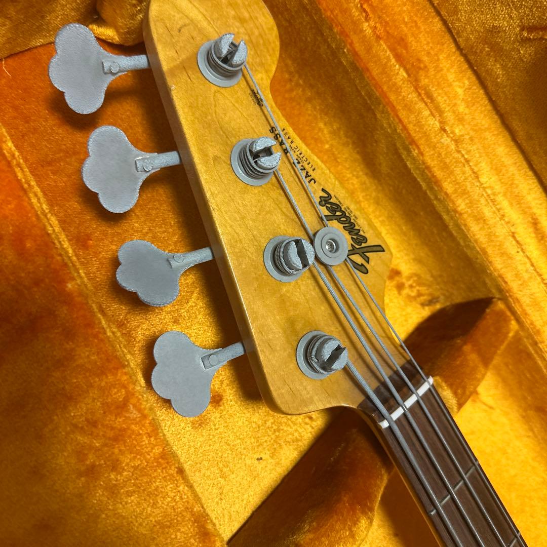 ベース Fender USA American Vintage 62 jazz bass