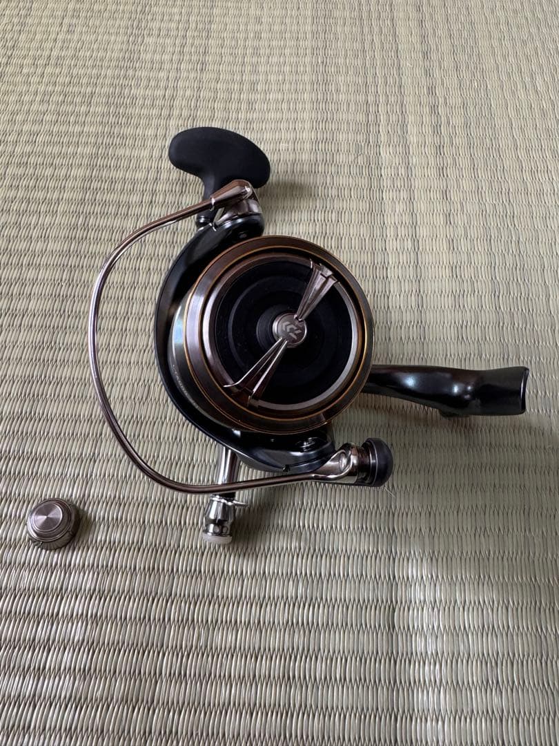 【新品未使用】23 エアリティ LT4000-XH ➕ リール スタンド