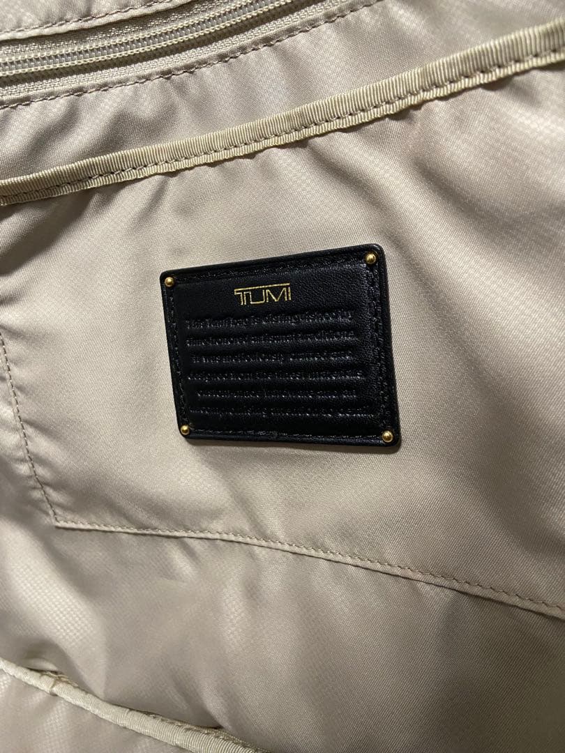 TUMI ボストンバック