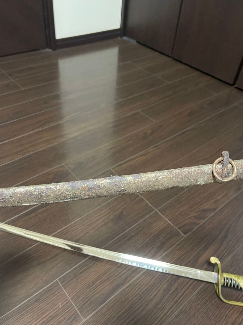 軍刀　指揮刀　サーベル　旧日本軍　桜紋章　模造刀