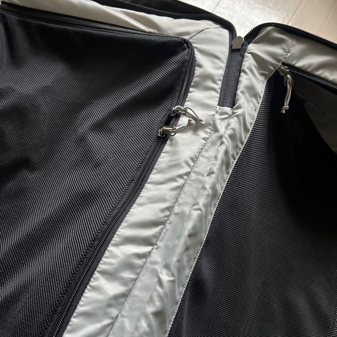 Salomon サロモン　スキー　スノーボードバッグ ブラック