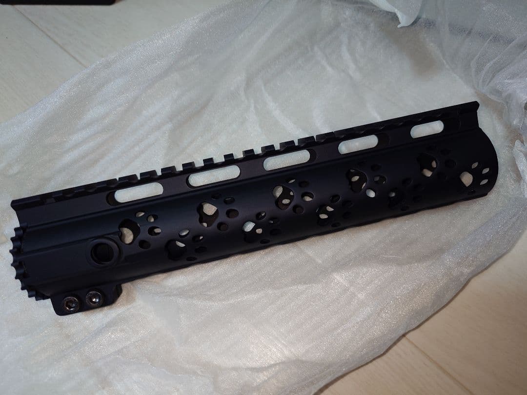 【超希少】TAG-GP0013 ブラック M4用 ハンドガード 9インチ 肉球