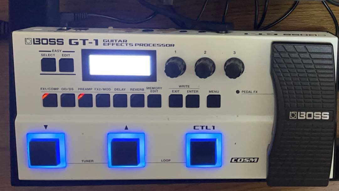 た*た様 BOSS GT-1 ホワイト箱付き