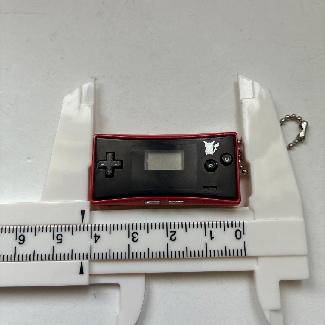 ミニチュアキーホルダー ゲームボーイミクロ　ポケモンセンター