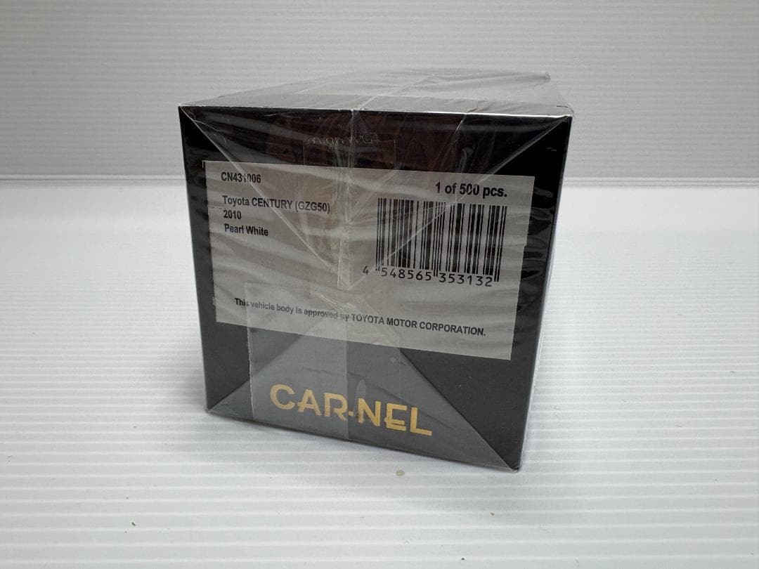 CARNEL ホワイト ミニカー 1/43