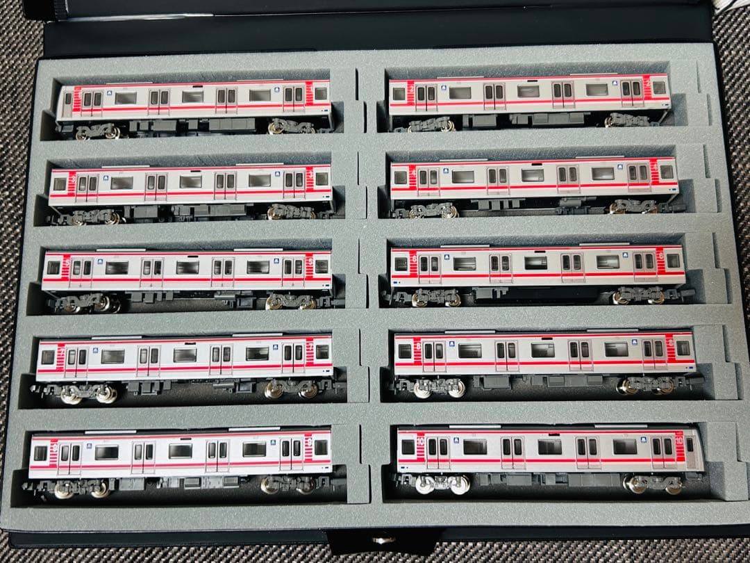【動力化済み】ケース付き！鉄コレ大阪メトロ御堂筋線30000系