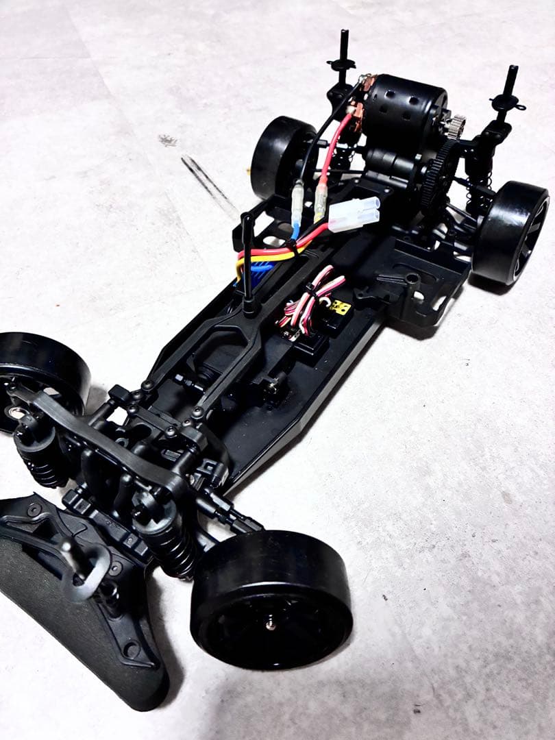 ヨコモ ドリフトパッケージ2WD GR86ボディ(白) RTR