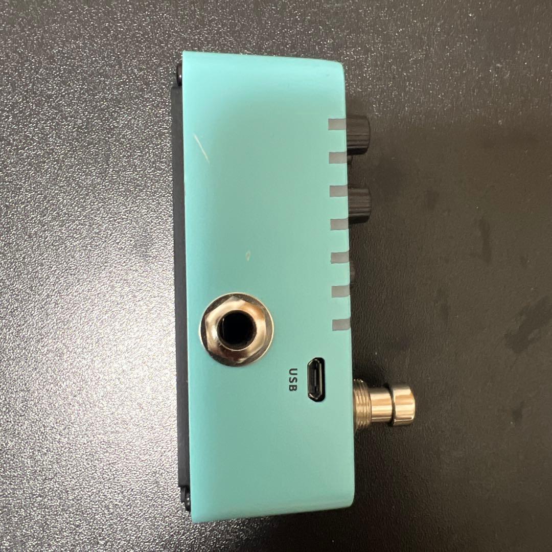 MOOER E7(ギターシンセサイザー)