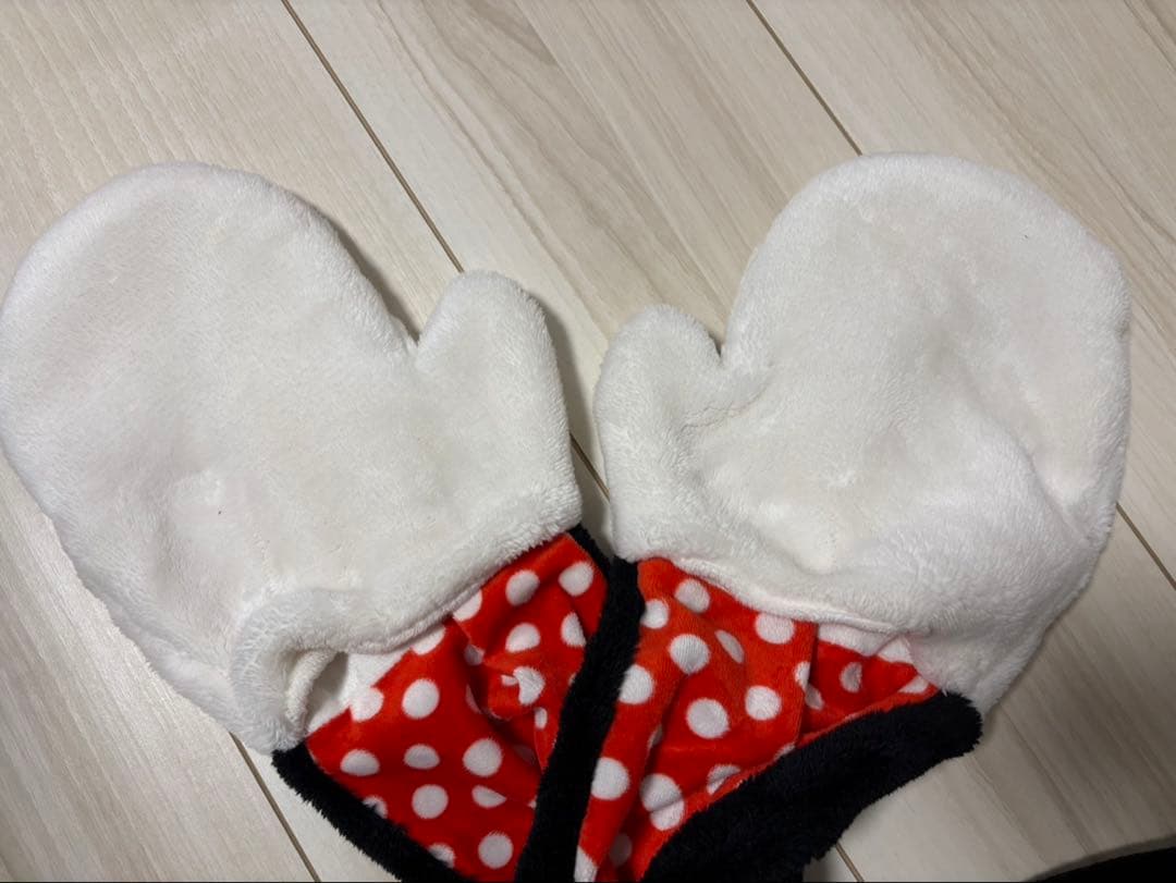 ミニーマウス マフラー付きファンキャップ