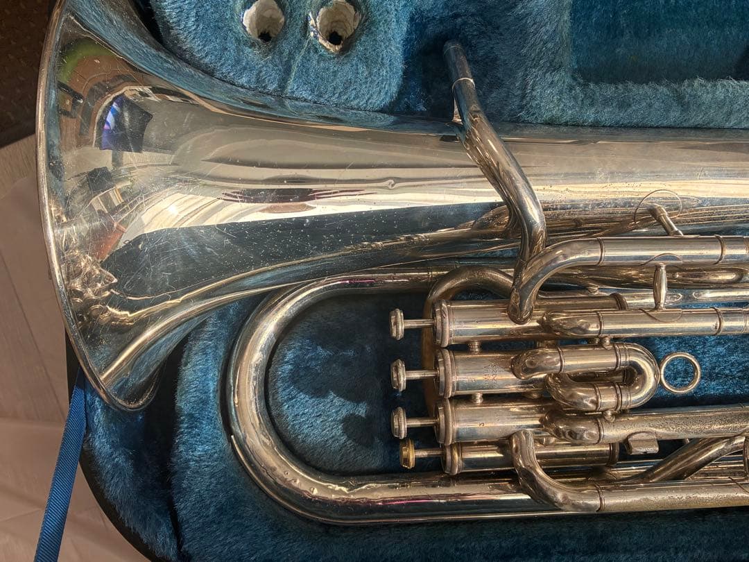 ユーフォニアム シルバー ケース付き