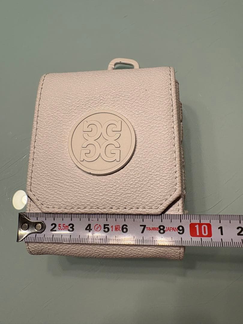 【超美品】G／FORE 距離計収納ケース ホワイト ゴルフアクセサリー 合成皮革