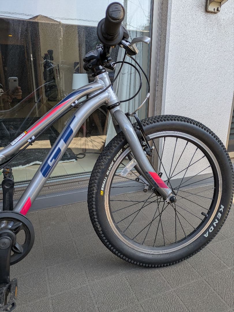 GT stomper Prime 20インチ キッズバイク【引き取り希望】