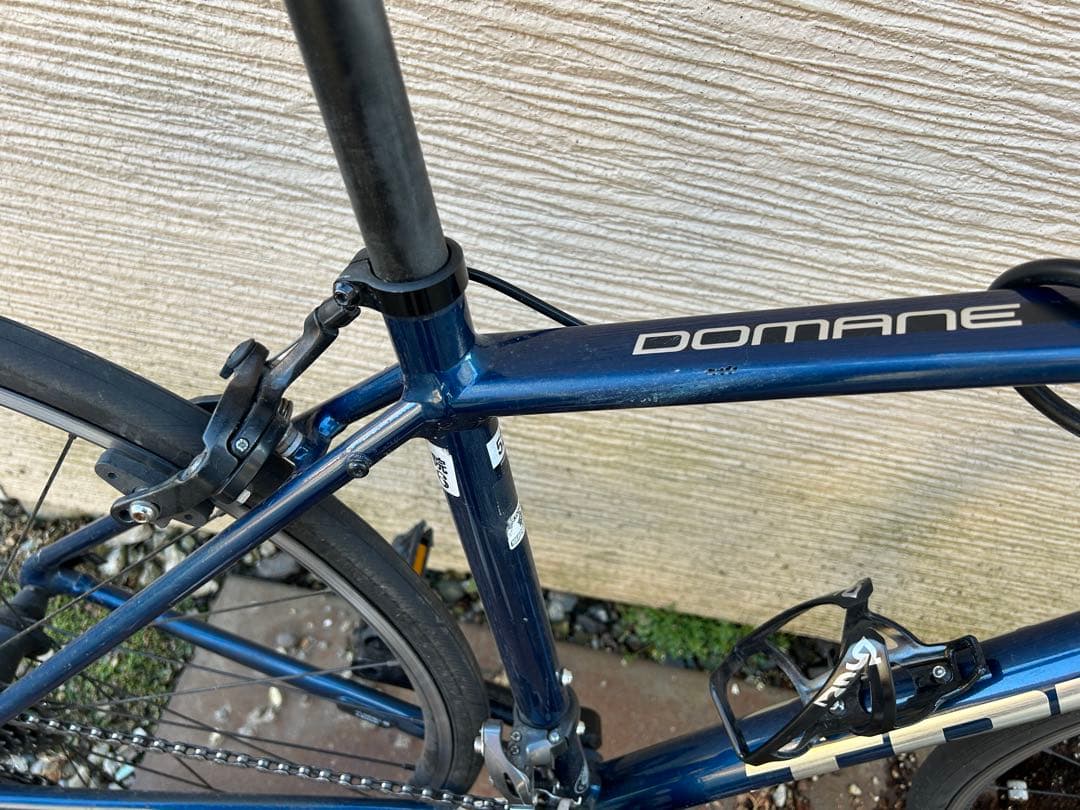 Trek ( トレック ) ロードバイクDomane ( ドマーネ ) AL 2