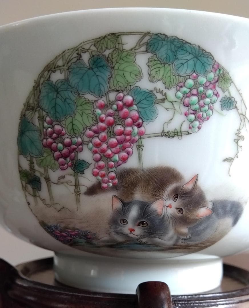 中國古陶磁器　景徳鎮窯　洪厚福先生：静遠堂製　微細描写猫４姿体椀