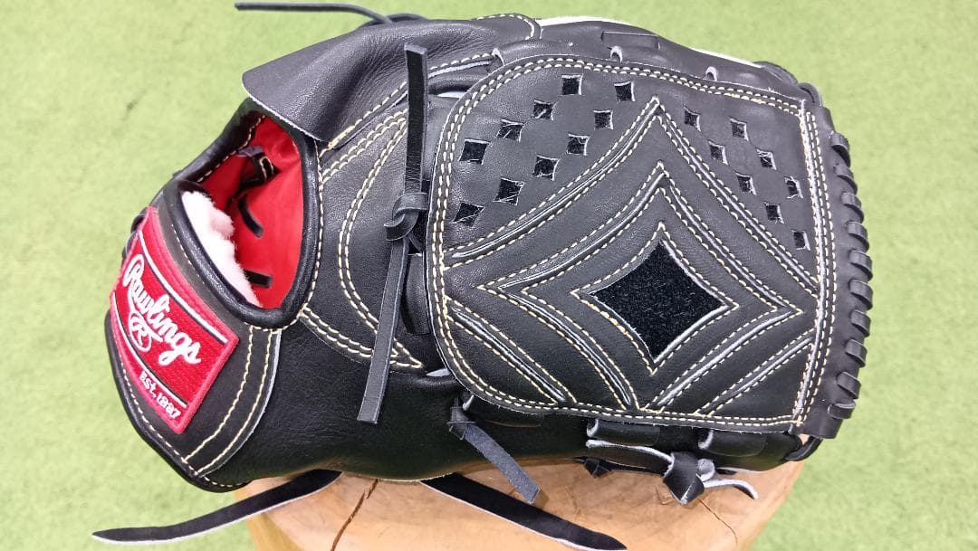 Rawlings 日本製　硬式野球グローブ 黒　投手用
