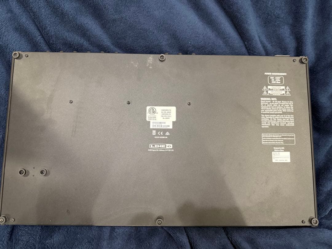 LINE6 HELIX LT 専用ケース付き