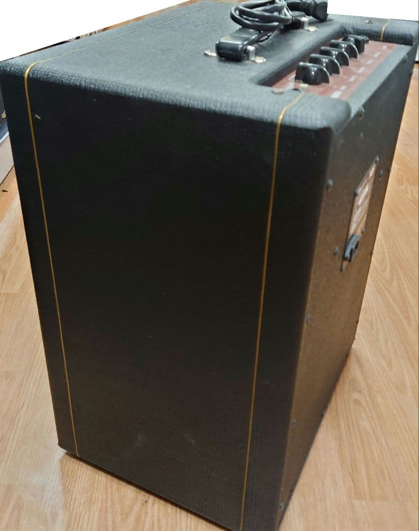 ■■VOX　T-25　ベース用アンプ