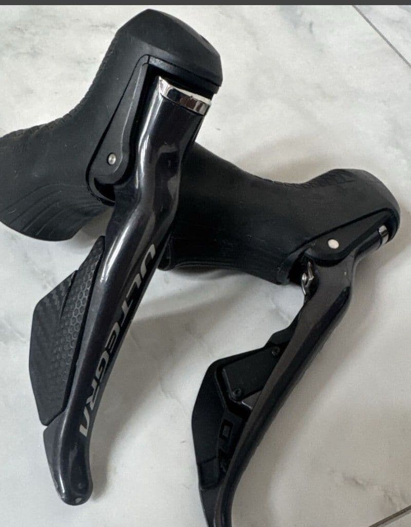 Shimano Ultegra シフター di2 ST-R8070 油圧式